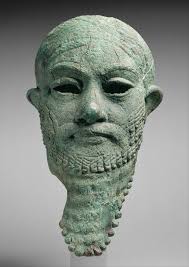 Présentation d'exposition : « Dialogues d'antiquités orientales. The Met au  Louvre »