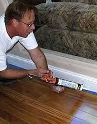 Caulk Baseboard How To Fill The Gap Between Baseboard And Hardwood Caulk Baseboards Baseboards Caulk