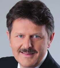 Karl Mock's Instagram, Twitter & Facebook