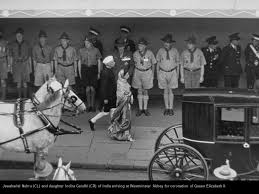 Monday 10 december 1917, tengku yahya petra at istana balai besar in kota bharu, kelantan. At The Gates Of Buckingham Palace Women In Walter Street Manchester Getting Ready For Their Street Party To Celebrate The Coronation Of Queen Elizabeth Ppt Download