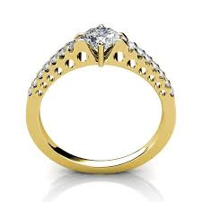 Visit Rama Krishna Jewellers Lajpat Nagar Get 91 6 Hallmark Jewellery 91 6 Gold Rate No Hidden Char Online Gold Jewellery Gold Jewelry White Gold Rings