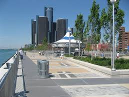 Detroit A City On The Rise Riverwalk Detroit Tourism River Walk Detroit Riverwalk