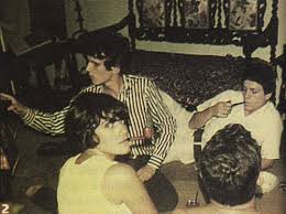 A nivel profesional, peleritti también se sintió influenciada por spinetta en su carrera como cantante. Entrevista Inedita Luis Alberto Spinetta Ese Fuego Que Yo Quiero En Mi Musica Generalmente Me Rompe El Alma Artes Visuales Univalle