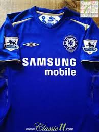Official Umbro Chelsea Home Football Shirt From The 2005 06 Season Complete With 2004 05 Premie Chelsea Football Shirt Football Shirts Premier League Football