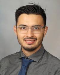 ✨INTERN SPOTLIGHT✨ Dr Bryan Nicolalde, PGY1 📍Quito, Ecuador Medical  School: Universidad San Francisco de Quito 🩻Why IM? Internal medicine  allows us to integrate multiple pathologies in a clinical scenario and also  to