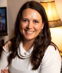 Alexandra Swenson's Instagram, Twitter & Facebook