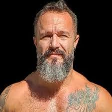 Justin Gatch's Instagram, Twitter & Facebook