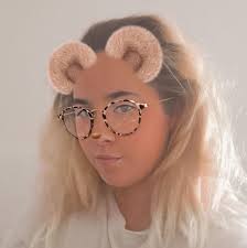 Save this for the next time you need an ab workout!! It will make you sweat  but it feels amazing when you are done! I do each exercise back to back with