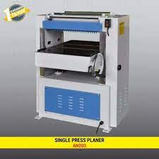 Kemudian hasil serutan atau kupasan kayu tadi jadi mesin dengan variable setting yang bervariasi tentunya memiliki kualitas yang bagus. Mesin Serut Kayu Single Press Planer An 203 Aks Importir Aneka Mesin Terbaru Agustus 2021 Harga Murah Kualitas Terjamin Blibli