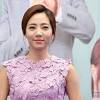 계속 실패하자 박 아나운서는 아예 바닥에 주저앉아 재도전에 나섰다. 1