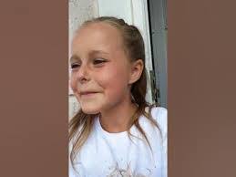 Angela Rundell's Instagram, Twitter & Facebook