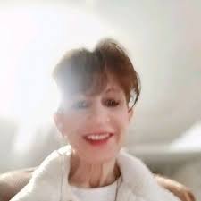 You can't hit a target you can't see… Writing out your goals is very  important because it makes them tangible.. once they're written down, it's  easier to hold yourself accountable for them.