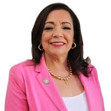 Iris Martinez's Instagram, Twitter & Facebook