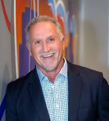 Kurt Hoff's Instagram, Twitter & Facebook