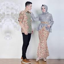 Dengan baju kondangan yang satu ini akan membuatmu tampak elegan, loh. Cpl Balqis Batik Batik Couple Baju Couple Kebaya Couple Couple Kondangan Modern Couple Kekinian Shopee Indonesia