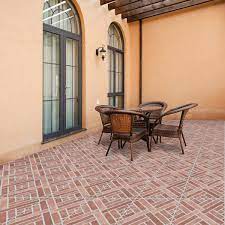 L offerta leroy merlin di pavimenti parquet piastrelle per il rivestimento di spazi interni ed esterni acquista online o in negozio pavimenti in gres porcellanato effetto pietra per esterni pavimenti in gres porcellanato per esterni lavoriamo ogni giorno per garantire i migliori prodotti al giusto prezzo esplora. Piastrella Mattone 31 X 31 Cm Sp 7 Mm Pei 5 5 Rosso Prezzo Online Leroy Merlin