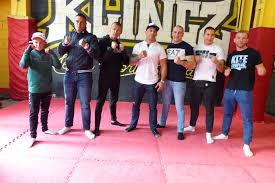 Grzegorz szulakowski przygotował medusę do walki na high league, co dało nam szansę na rozmowę z charyzmatycznym zawodnikiem ksw. Damian Janikowski W Kielcach Wyjatkowe Spotkanie Z Medalista Olimpijskim W Zapasach A Obecnie Znanym Zawodnikiem Mma Zdjecia Wideo Echo Dnia Swietokrzyskie
