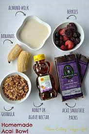 How To Make A Homemade Acai Bowl Cleaneatingveggiegirl Com Homemade Acai Bowl Acai Bowls Recipe Food