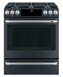 One look at the ge cafe kitchen and you'llone look at the ge cafe kitchen and you'll feel as if you've been transported behind the scenes of your favorite casual dining experience. Cafe Slide In Gas Range With Convection Ccgs700p3md1 The Brick