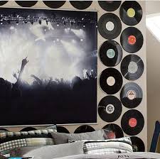 Music theme bedroom decorating ideas and music themed decor woodstock hippie theme bedroom decorating ideas. Grad Decor For Music Lover Music Bedroom Dorm Decorations College Room Decor