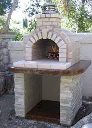 Build the inner skin of the oven walls with face brick. Outdoor Pizza Oven Pizza Oven Outdoor Outdoor Oven Outdoor Pizza