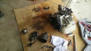 The brake warning dash lights and alarms were coming on & off. 2003 Mitsubishi Montero Hydraulic Brake Booster Motor Failure Same System Used In Toyota And Lexus Youtube