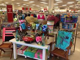 Tj Maxx Fos Decor Display Tj Maxx Merchandising Displays