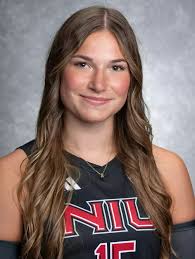 Happy belated birthday to Findlay senior setter Emma White! The 5-foot-9  Ohio native has 4,135 assists, 922 digs, 153 aces, 153 kills and 88 blocks  over four seasons. She won the 2018