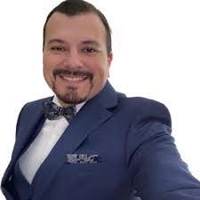 Erwin Vallejo's Instagram, Twitter & Facebook