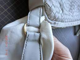 最後に金具を磨く 塗装革だから 当然 オイルアップなし 金具 磨く アップ