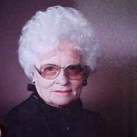 Pearl Wyatt (1913–2001)