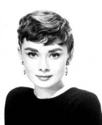 You will soon get that vintage vibes too, once you get this style done. Beautiful Audrey Hepburn Hair Audrey Hepburn Pixie Short Hair Styles