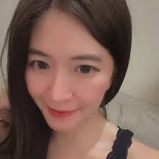 Gina Liu's Instagram, Twitter & Facebook