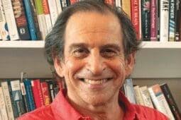 Rich Simon's Instagram, Twitter & Facebook