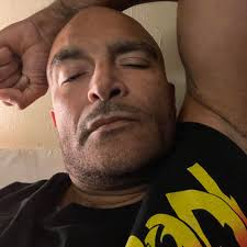 When you see it… 👀 The animatronics at @spirithalloween are crazy this  year! @michaelslayersofficial @kingsauce777 @juan_rosaales