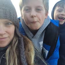 I need help with artificial bouquets! I'd ideally like to make my own as I  love the creative side to everything. Has anyone got any pictures of ones  they've made? My colour