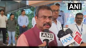 अनिश्चितता की कीमत: दिल्ली यूनिवर्सिटी के सपने को छोड़कर 'सेफ्टी नेट' चुन रहे छात्र