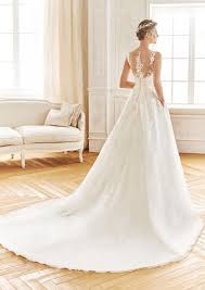 Brautgalerie münchen | seit mehr als 35 jahren stattet die brautgalerie münchen die braut und deren gäste mit internationaler brautmode und festmode aus. Gefunden Bei Happy Brautmoden Brautkleid Hochzeitskleid La Sposa Tiefer Rucken Ruckenausschnitt Spi Kleid Hochzeit La Sposa Brautkleider Kleider Hochzeit