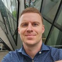 200+ perfiles de «, Emmett»