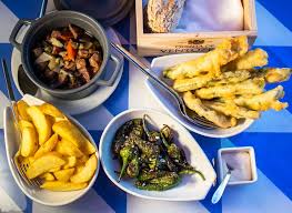 The most traditional of portuguese soups is as simple as it gets: 33 Portuguese Food Favorites That You Will Love 2foodtrippers