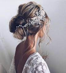 relaxed wedding hairstyles gold bridal are well and truly on the way back to hair head piece clips pieces hairstyle changer for girl app