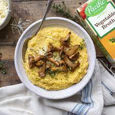 Hearty Vegetarian Mushroom Polenta Recipe Pacific Foods Recipe Vegetarian Recipes Healthy Vegetarian Recipes Food