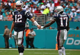 Report Antonio Brown Signing With Buccaneers Reuniting With Tom Brady The Boston Globe
