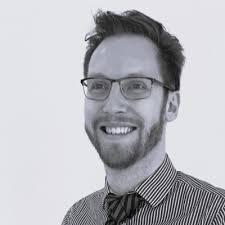 How Does the Expertise of Dynamic's Navigators Relate to the Expertise of  Harbor Pilots?