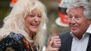 Jenny Keefe's Instagram, Twitter & Facebook