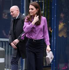 Księżna kate i książę william wyruszyli w trzydniową podróż po anglii, aby dodać otuchy rodakom w trakcie pandemii koronawirusa. Kate Middleton Zatrudnia Nowa Stylistke Aby Odswiezyc Swoja Garderobe Kobieta W Interia Pl