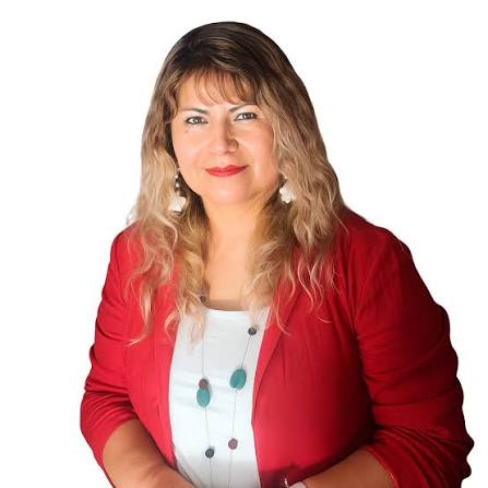 Javiera Estrella Azola Rojas, Secretaria Directora