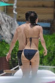 La actriz cubana está en el ojo de la tormenta después de ser denunciada por golpear a un paparazzi en cancún, lo que le costó su carrera pues fu. Livia Brito Hot
