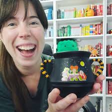 Kate Cavanaugh (@katecavanaughwrites) • Instagram photos and videos