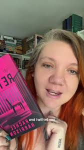 What Happend to Vivian Willis in The Novel The Return